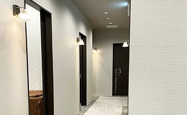 名古屋院内装