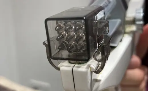 LHDV頭皮注入治療の機械