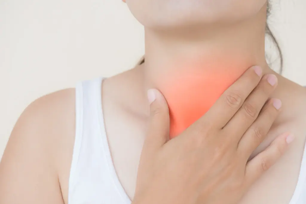甲状腺疾患ではなぜ円形脱毛症を合併しやすいの？